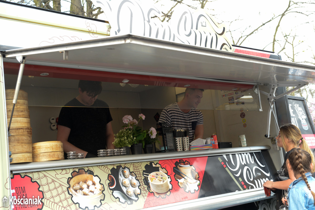 Foodtruckowy festiwal trwa