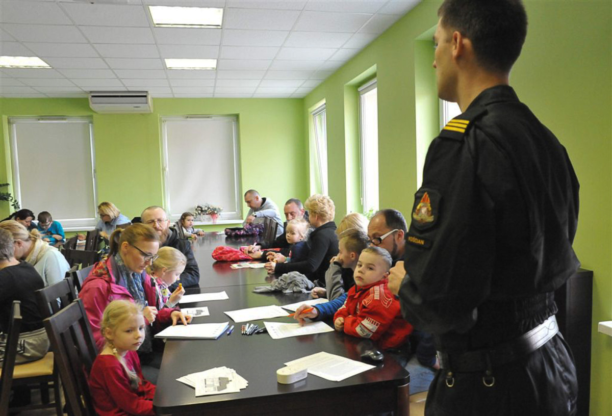 Strażacy zaprosili do siebie
