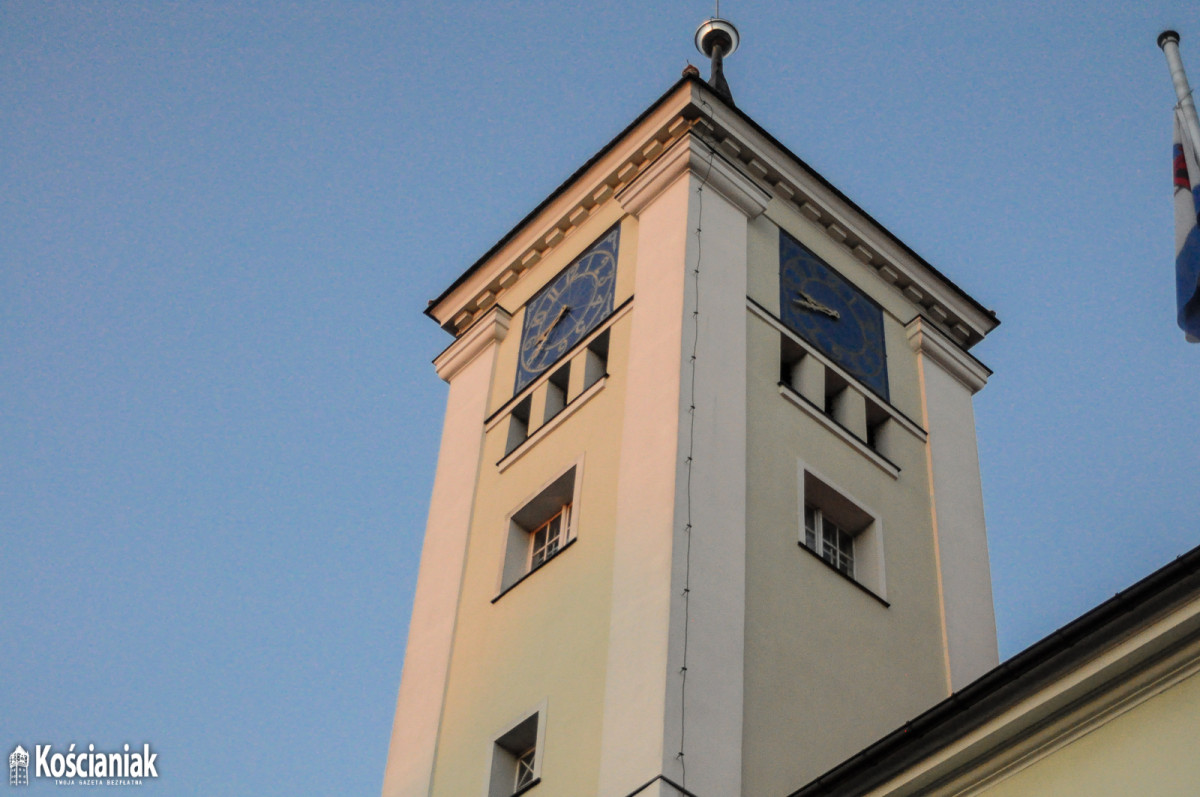 Nocne kino pod gołym niebem