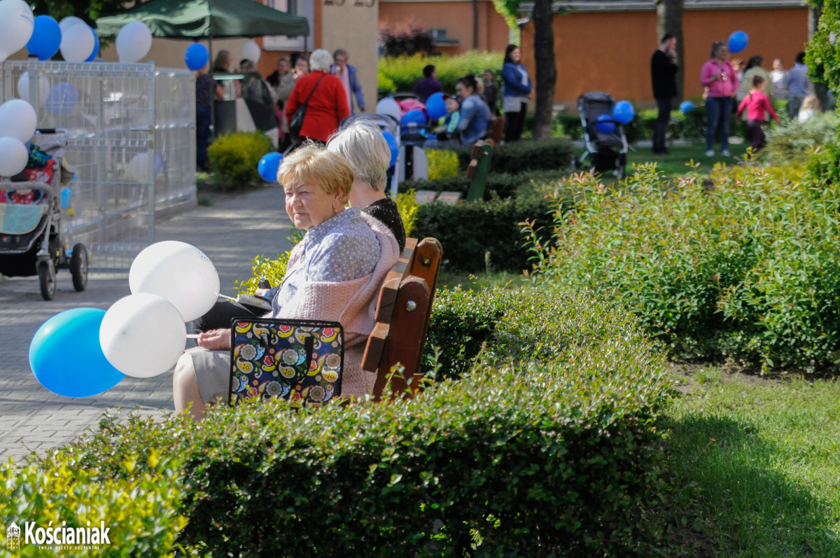 Otwarcie placu zabaw na os. Piastowskim