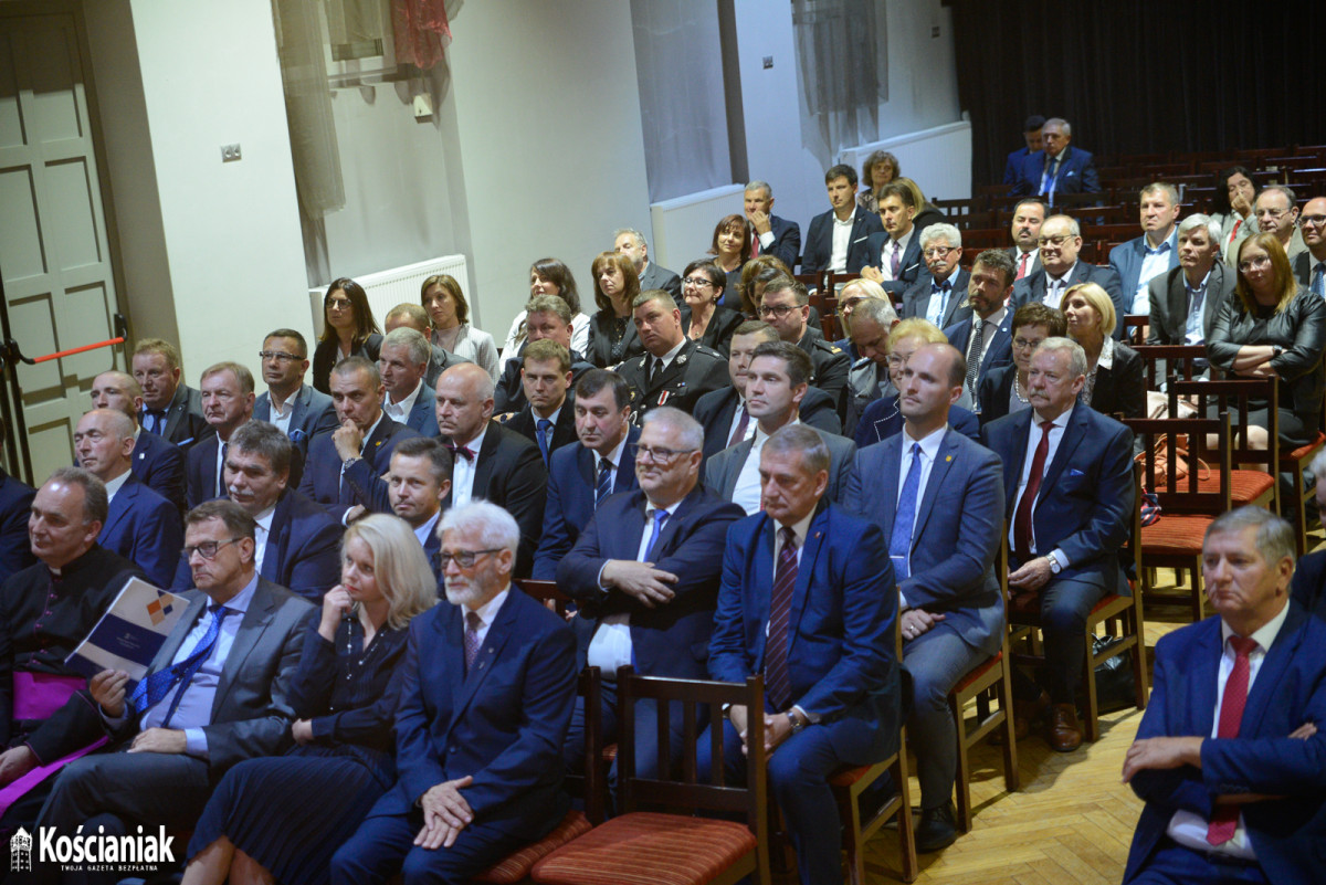 Uroczysta Sesja Rady Powiatu Kościańskiego