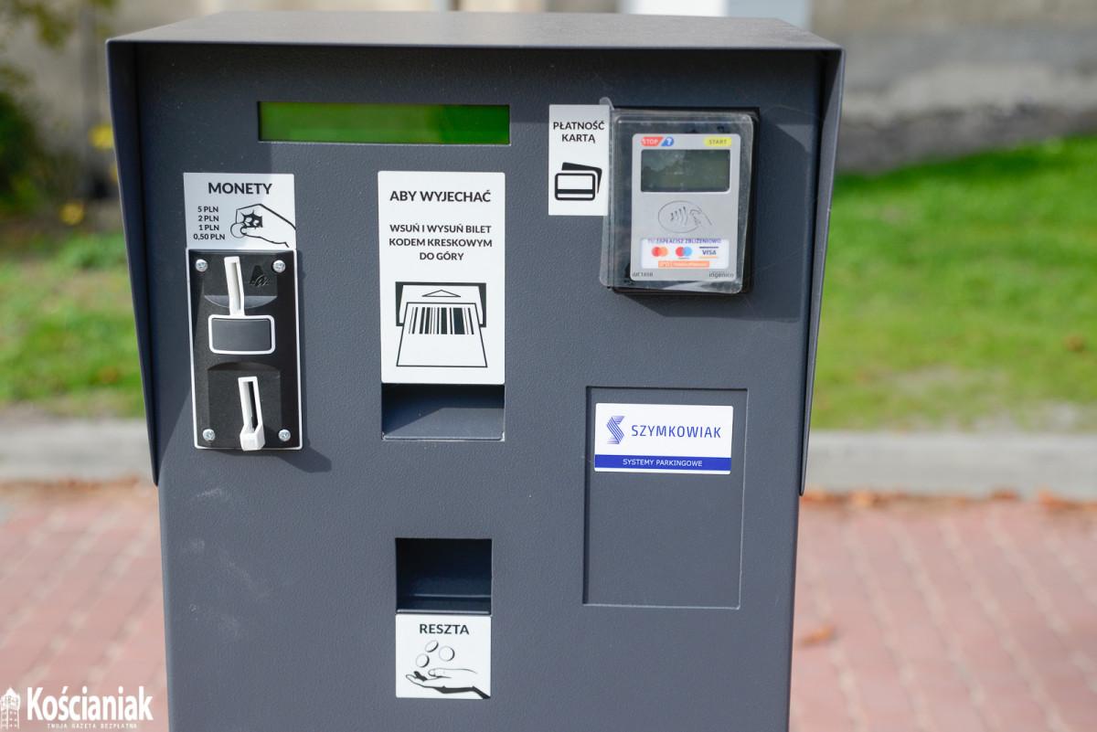 Parking na Wyszyńskiego czeka na uruchomienie