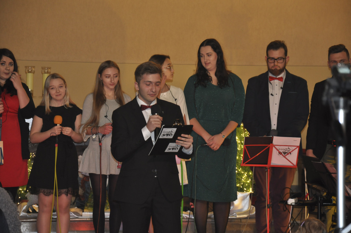 Kolędy w kościele na os. Jagiellońskim