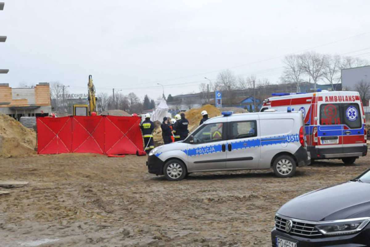 Tragedia na budowie w Kościanie. Nie żyje mężczyzna