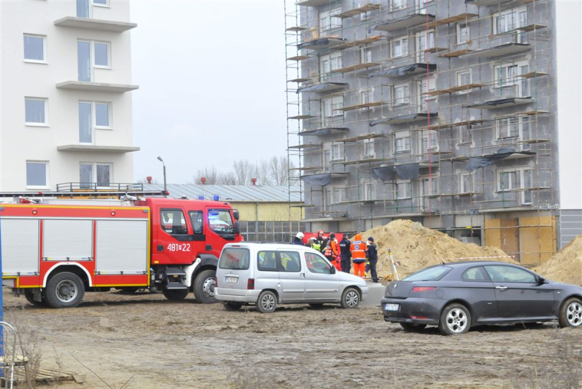 Tragedia na budowie w Kościanie. Nie żyje mężczyzna