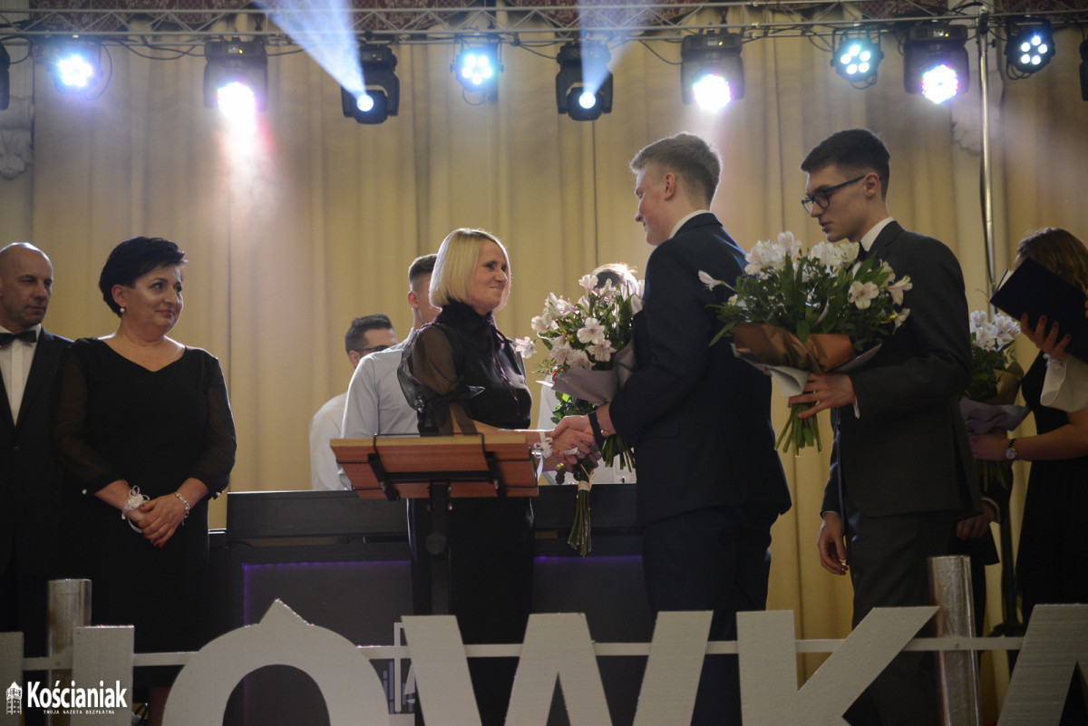 Studniówka w 
