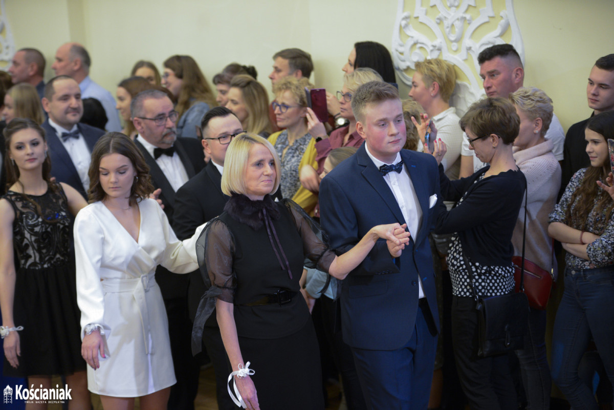 Studniówka w 