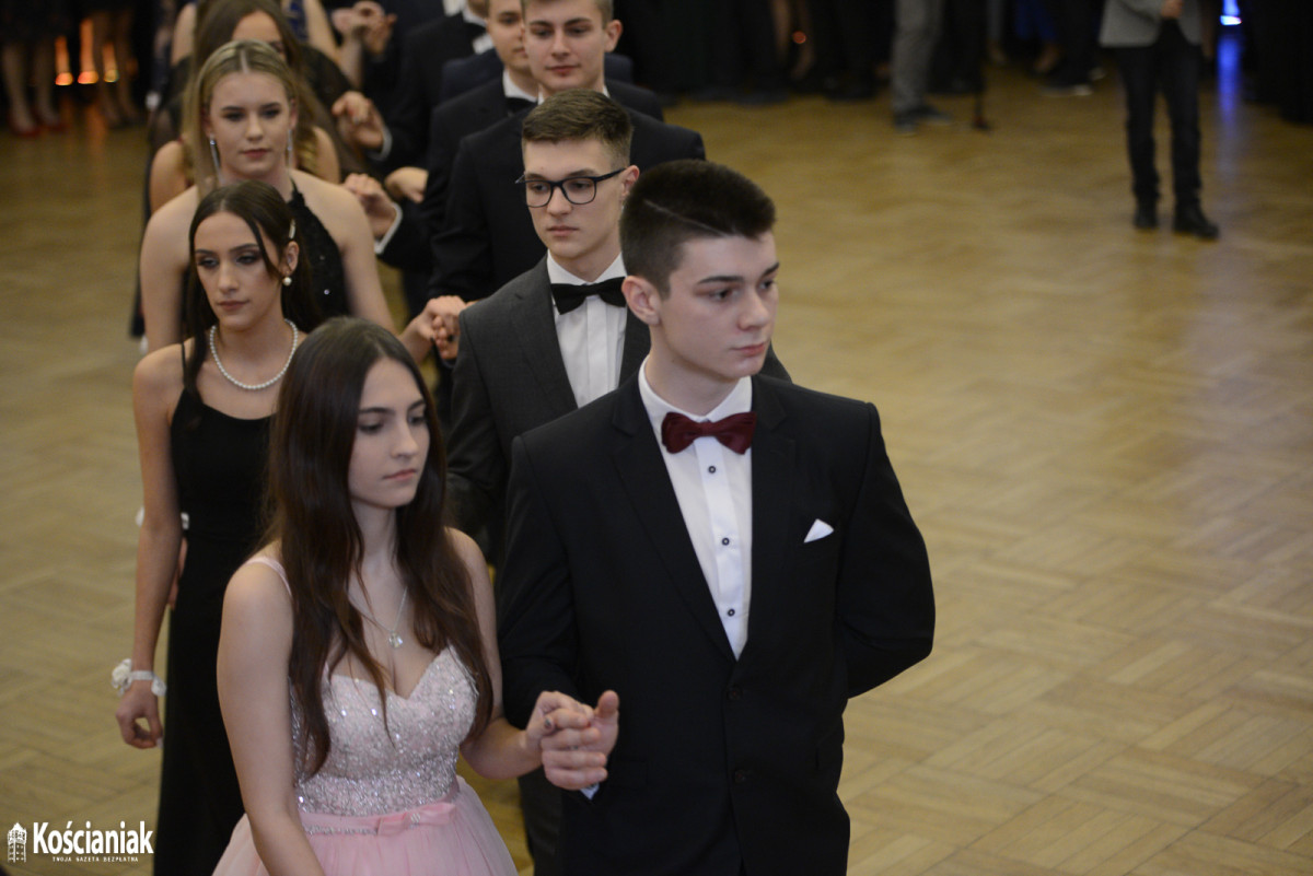 Studniówka w 