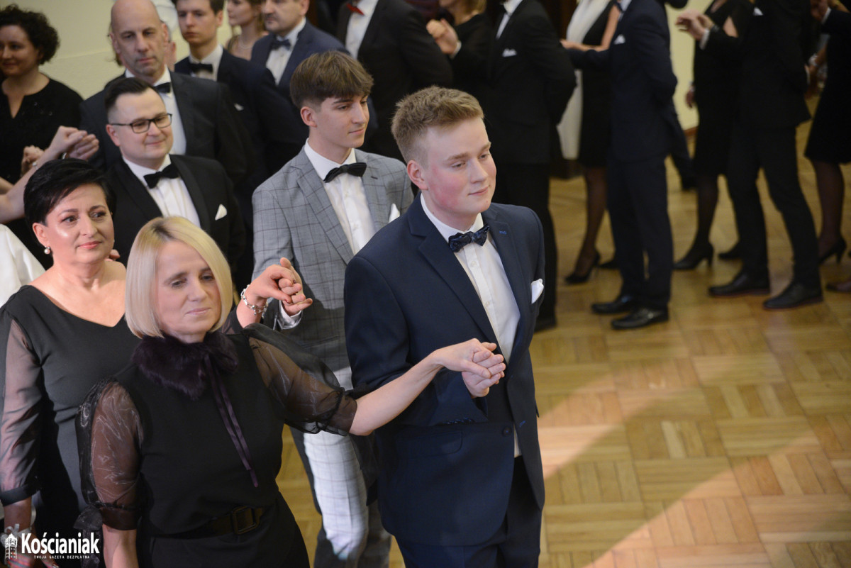 Studniówka w 