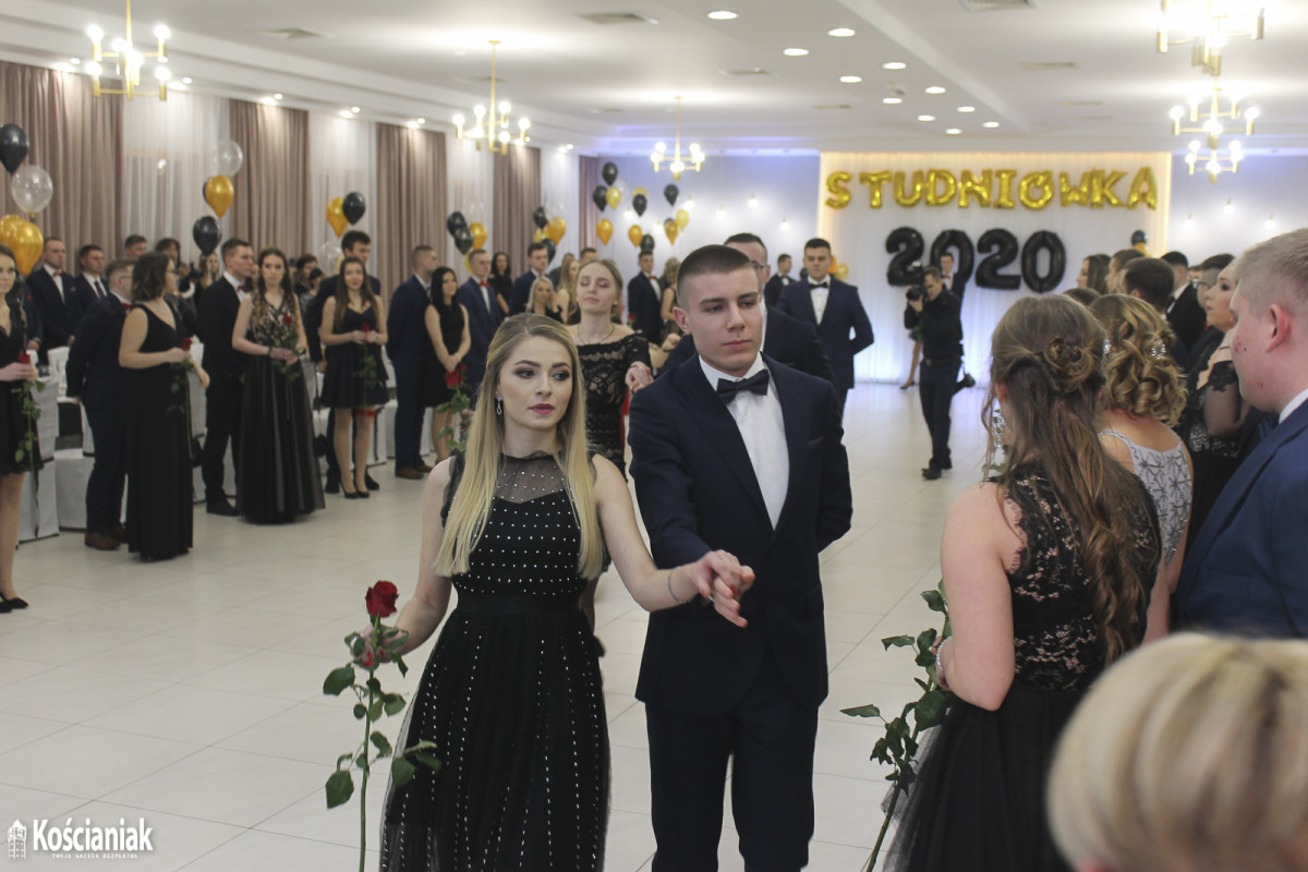 Studniówka w 
