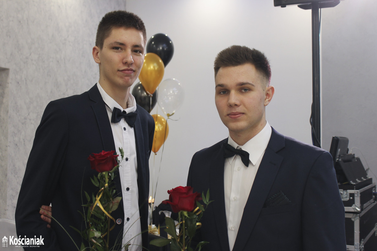 Studniówka w 