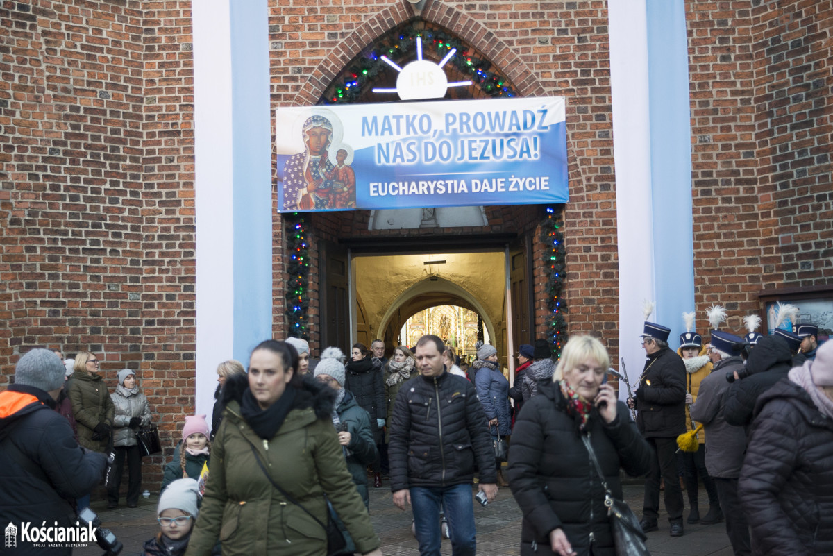Powitanie obrazu Matki Boskiej w Kościanie