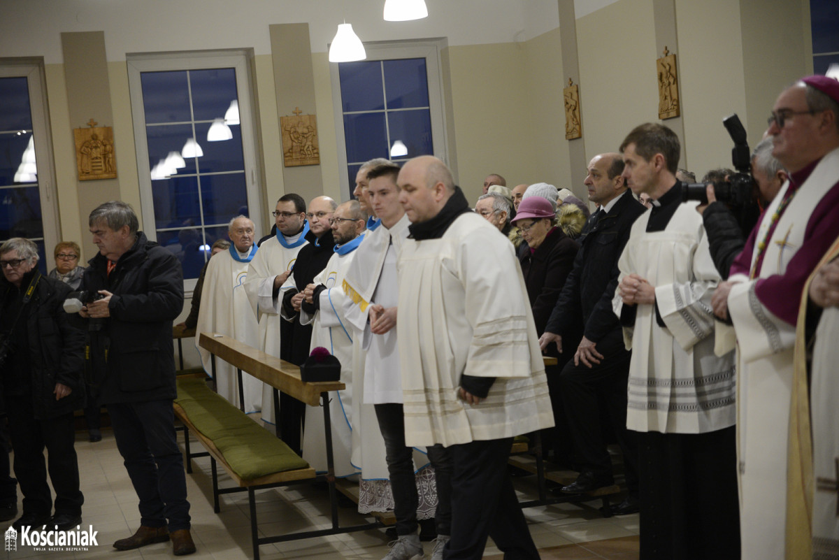Parafia św. Boromeusza przejęła obraz Matki Boskiej [ZDJĘCIA]