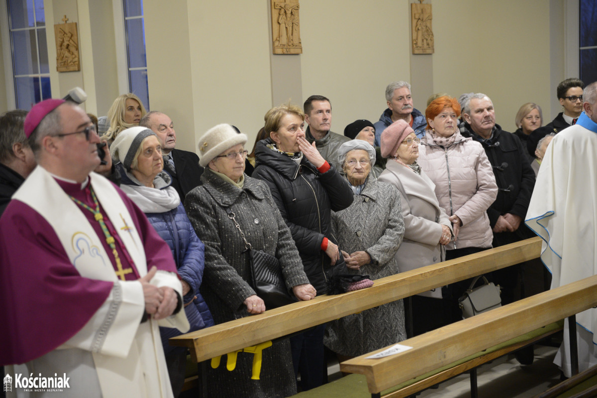 Parafia św. Boromeusza przejęła obraz Matki Boskiej [ZDJĘCIA]