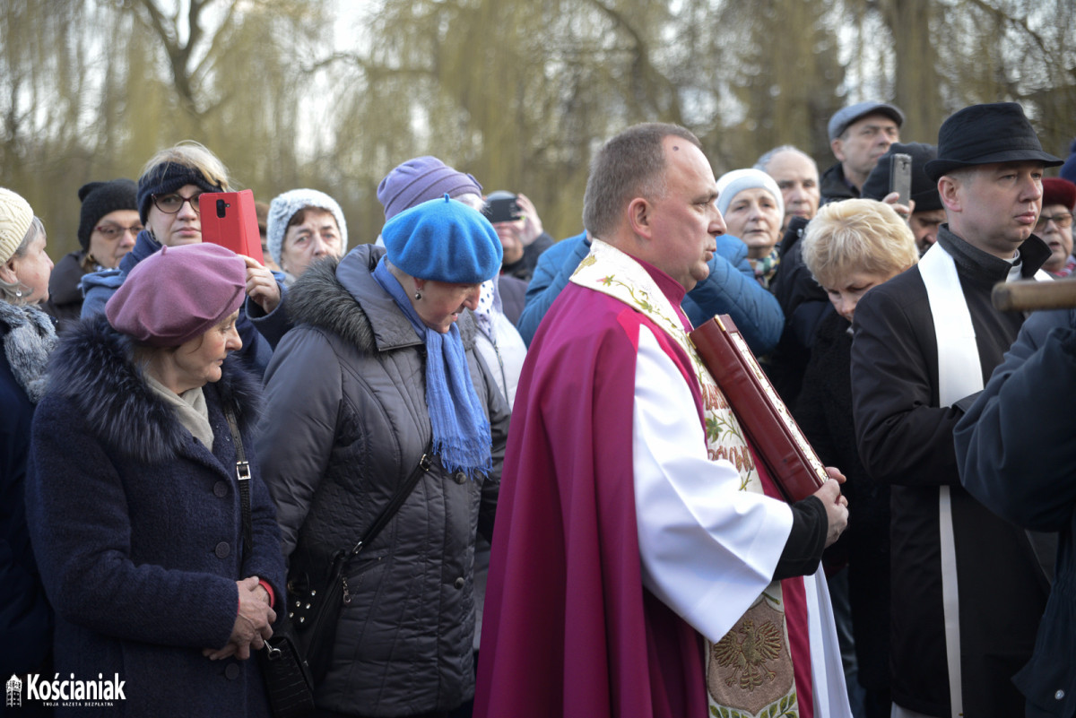 Parafia św. Boromeusza przejęła obraz Matki Boskiej [ZDJĘCIA]