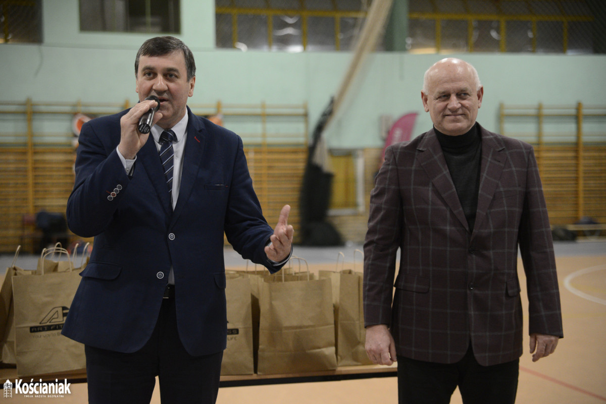 Arkido z tytułem mistrza Miejskiej Ligi Piłki Halowej