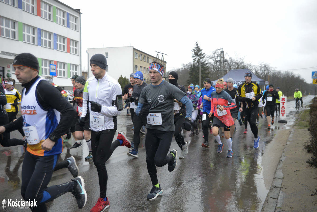 Relacja z IV etapu Powstańczych Biegów Przełajowych w Krzywiniu [ZDJĘCIA]