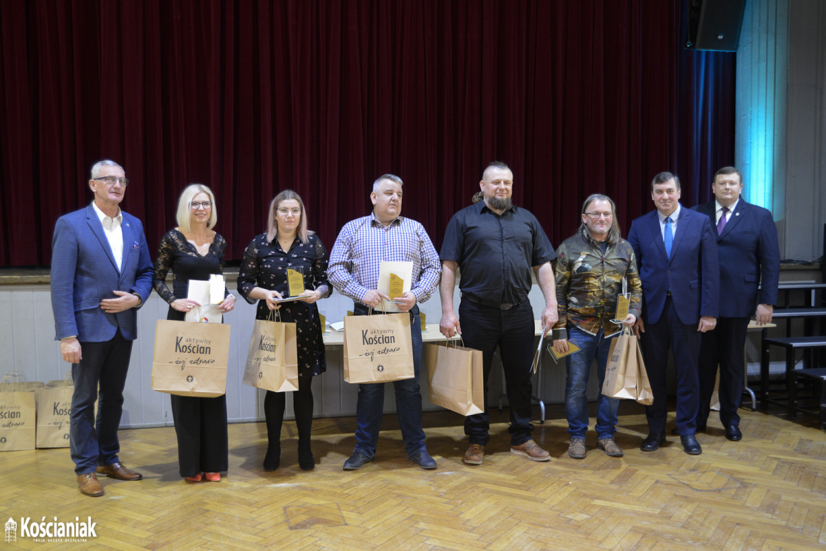 Burmistrz Kościana wyróżnił sportowców [ZDJĘCIA]