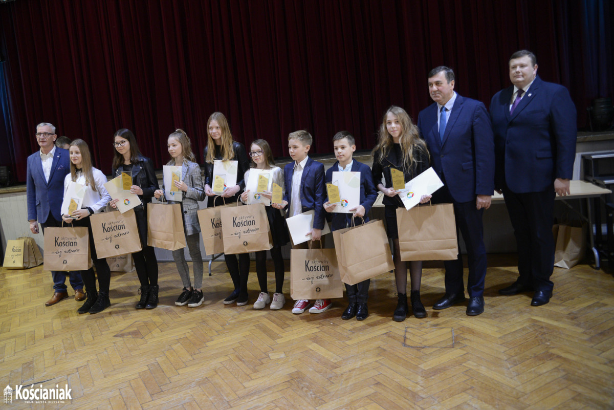 Burmistrz Kościana wyróżnił sportowców [ZDJĘCIA]