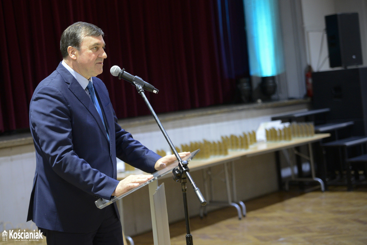 Burmistrz Kościana wyróżnił sportowców [ZDJĘCIA]