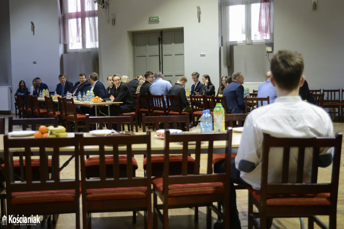 Burmistrz Kościana wyróżnił sportowców [ZDJĘCIA]
