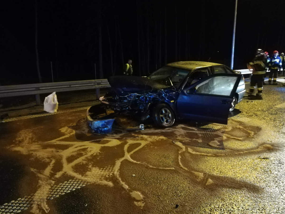Wypadek na S5 - kierująca zawracała na drodze ekspresowej