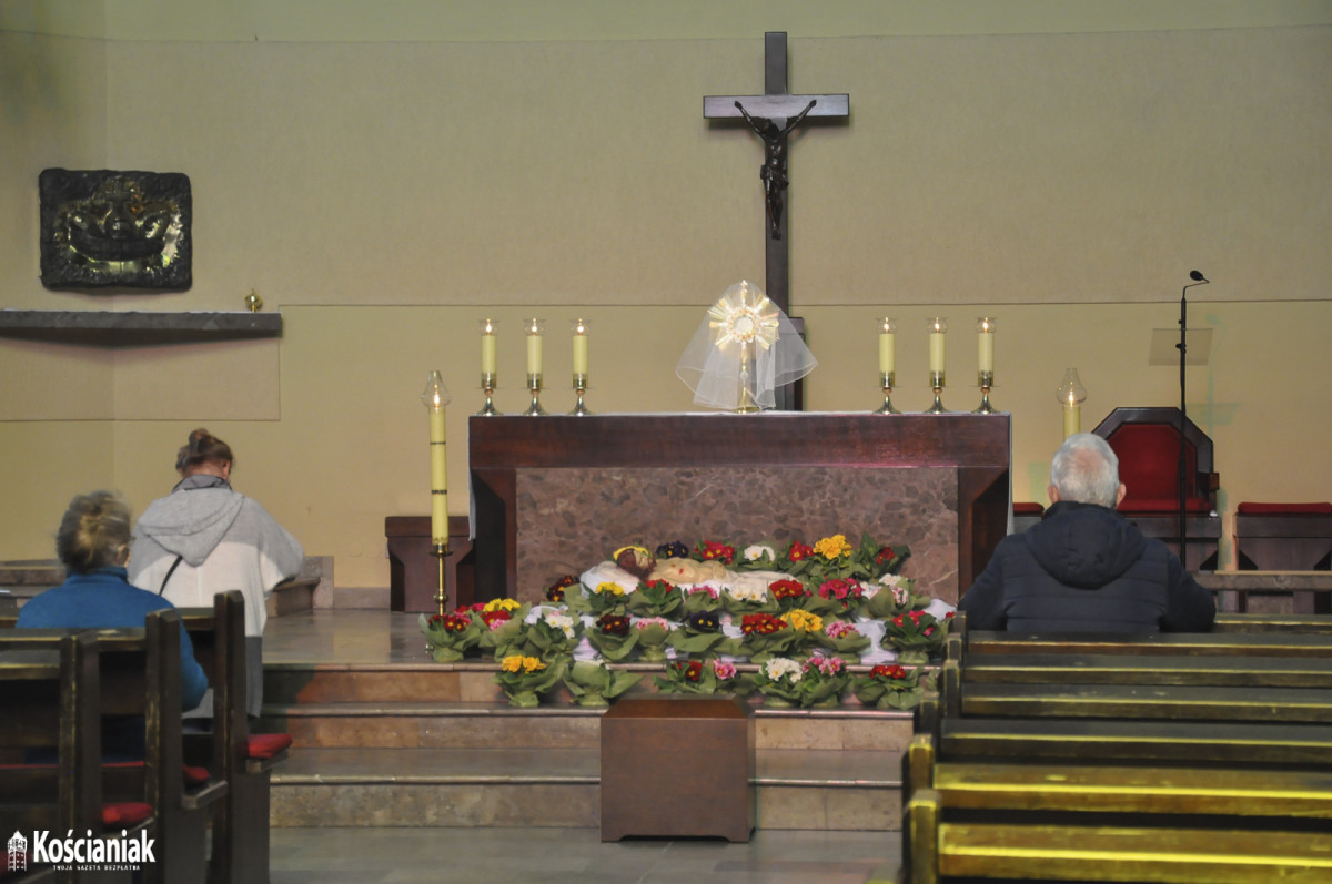 Groby Pańskie w kościańskich kościołach [ZDJĘCIA]