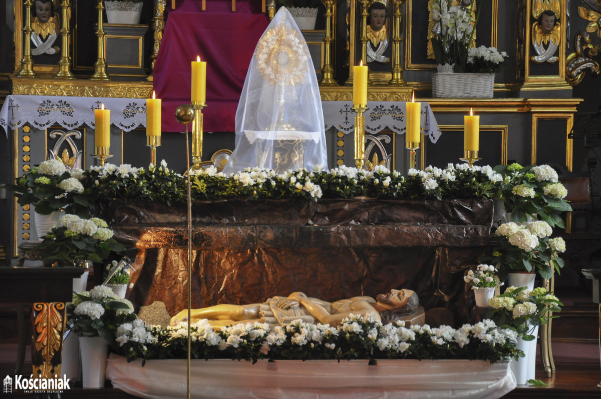 Groby Pańskie w kościańskich kościołach [ZDJĘCIA]