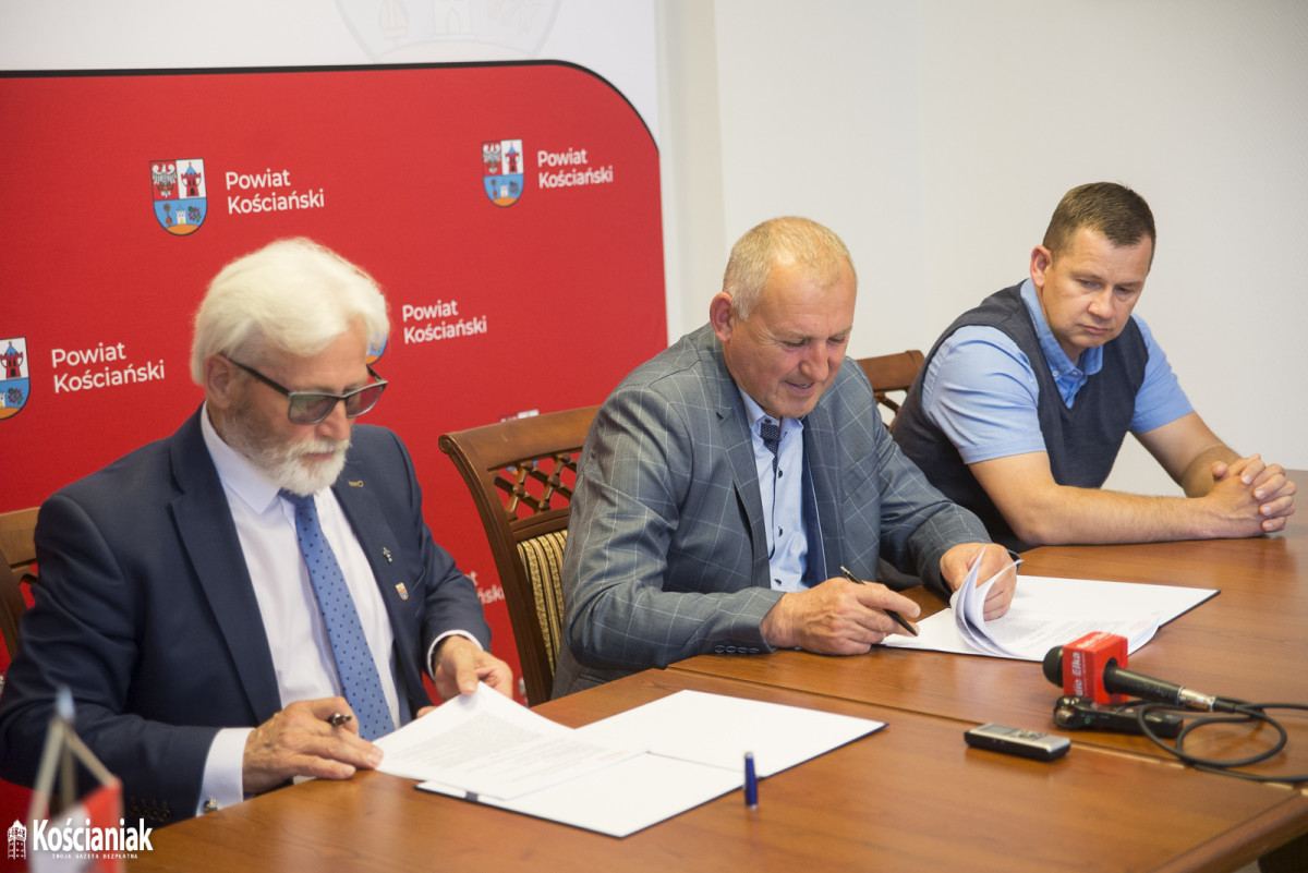 Podpisano umowę na przebudowę drogi Racot-Wyskoć