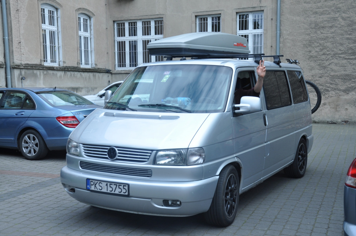 Biegną ze Świnoujścia na Hel w szczytnym celu