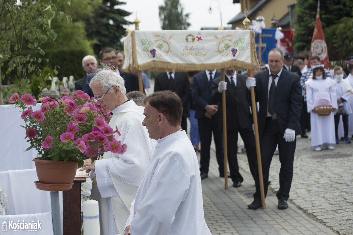 Procesja Bożego Ciała w Racocie [ZDJĘCIA]