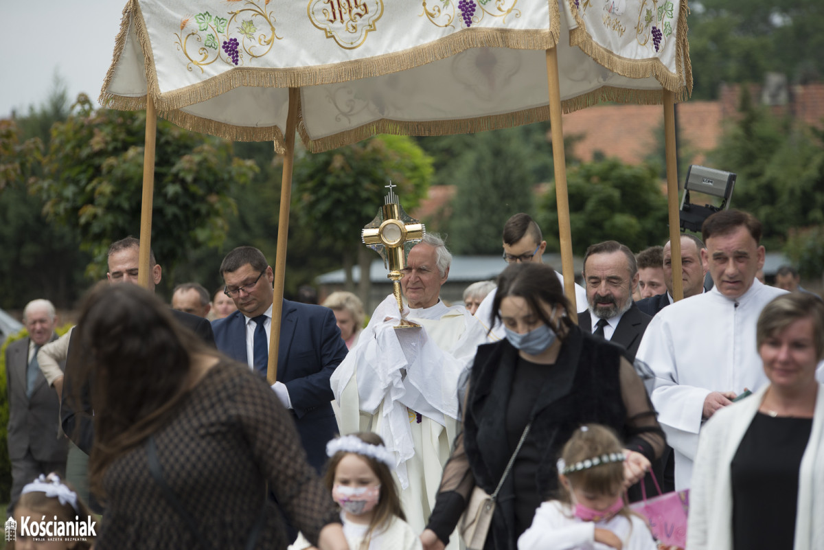 Procesja Bożego Ciała w Racocie [ZDJĘCIA]