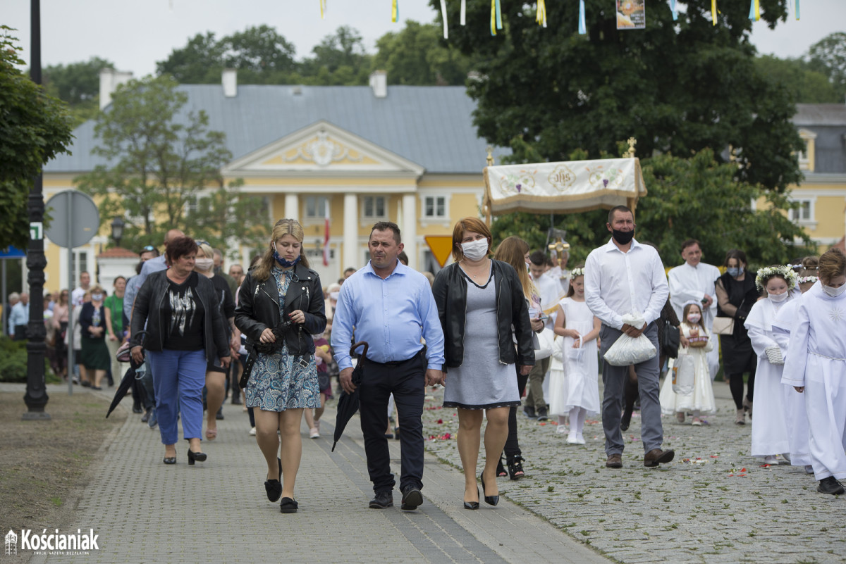 Procesja Bożego Ciała w Racocie [ZDJĘCIA]