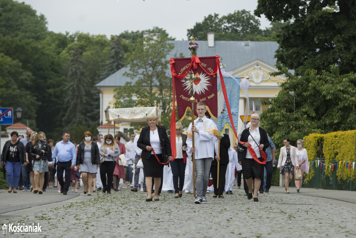 Procesja Bożego Ciała w Racocie [ZDJĘCIA]