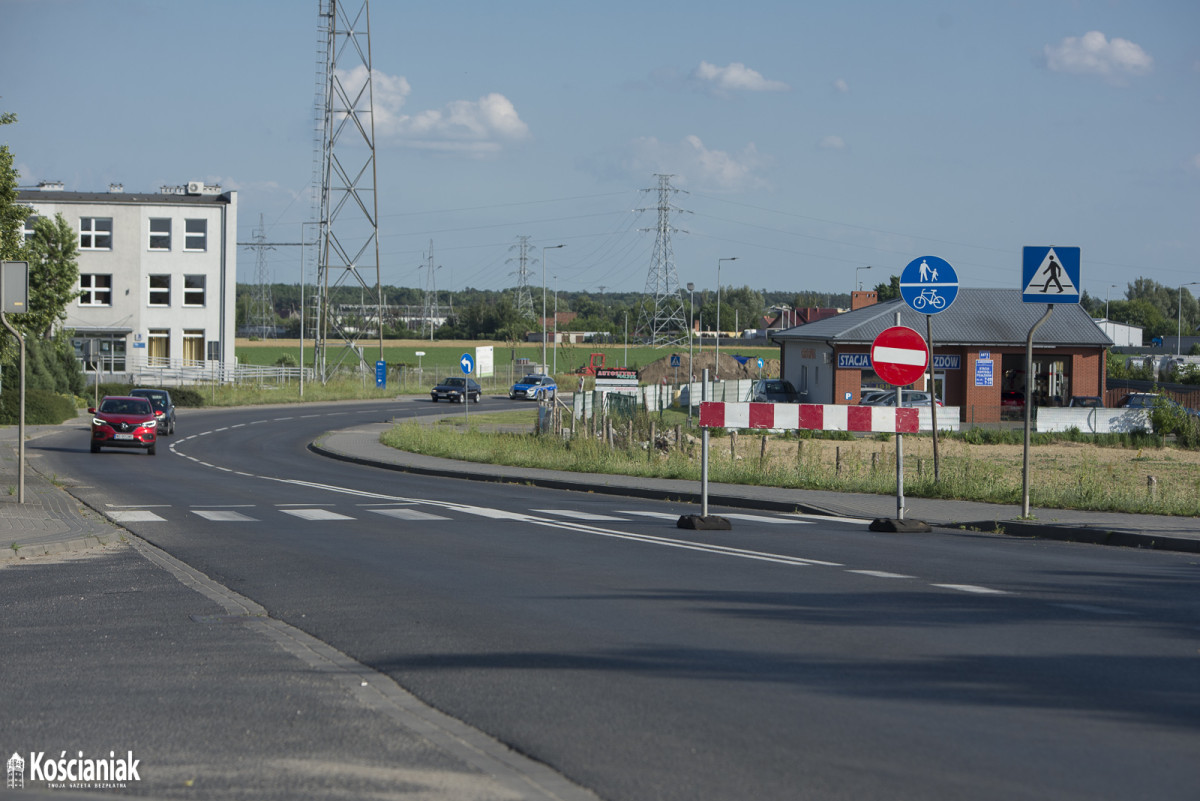 Utworzenie pasa do skrętu wymusza tymczasową organizację ruchu na Północnej