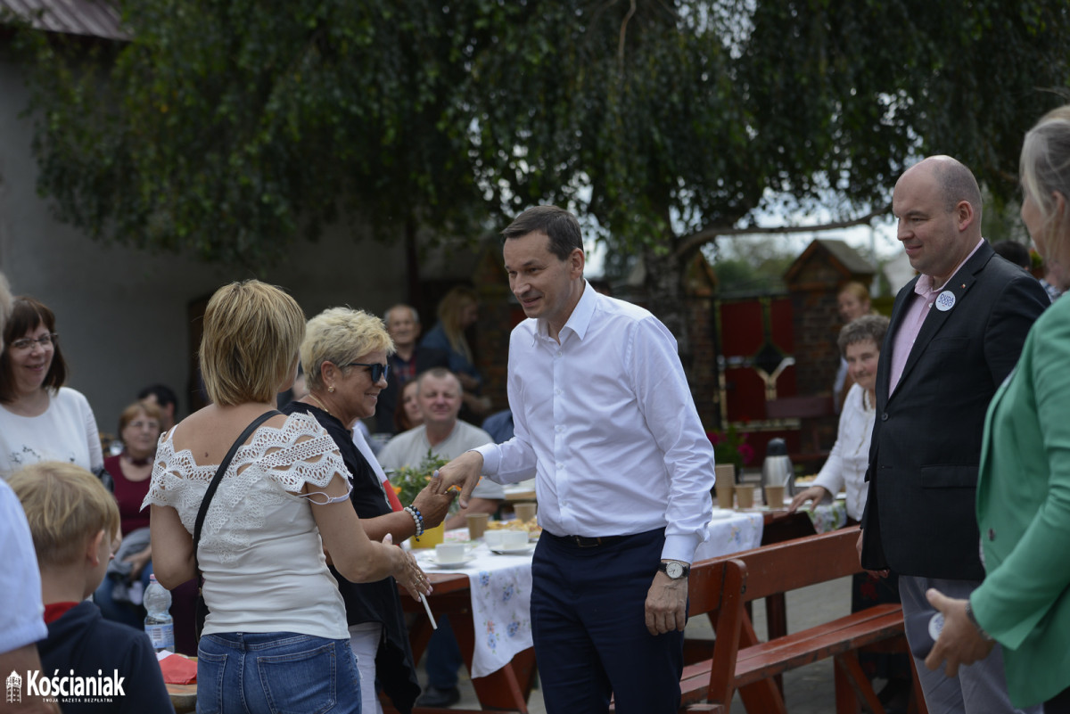 Premier Mateusz Morawiecki odwiedził Bieżyń i Lubiń [ZDJĘCIA]