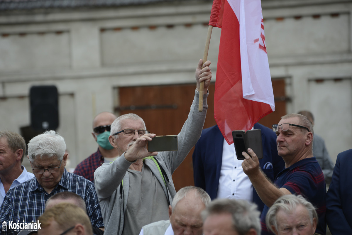 Premier Mateusz Morawiecki odwiedził Bieżyń i Lubiń [ZDJĘCIA]