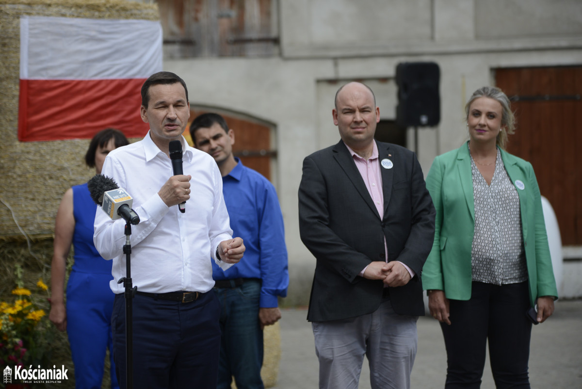 Premier Mateusz Morawiecki odwiedził Bieżyń i Lubiń [ZDJĘCIA]