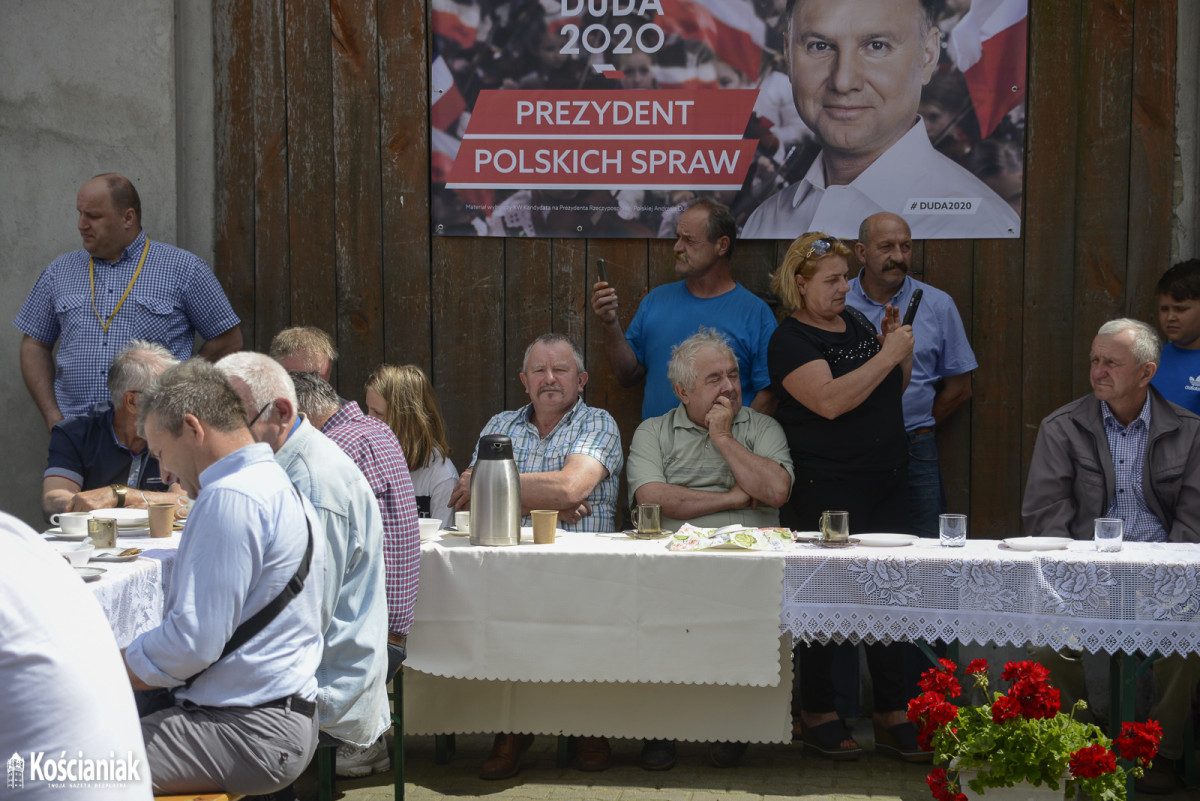 Premier Mateusz Morawiecki odwiedził Bieżyń i Lubiń [ZDJĘCIA]