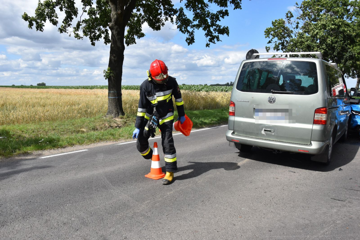 Zderzenie dwóch aut w Jerce