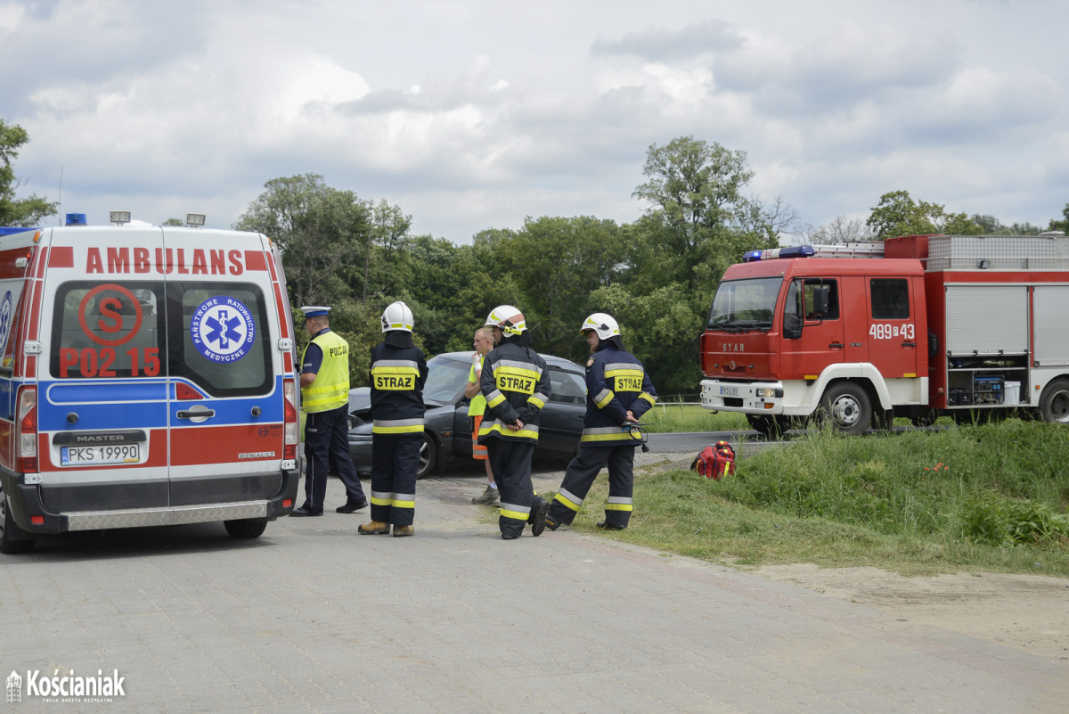 Zderzenie osobówki z ciężarówką w Racocie