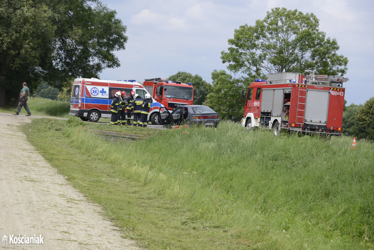 Zderzenie osobówki z ciężarówką w Racocie