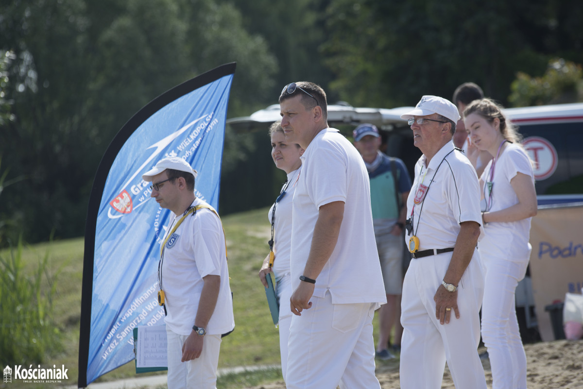Zawody pływackie w Cichowie 2020 [ZDJĘCIA]