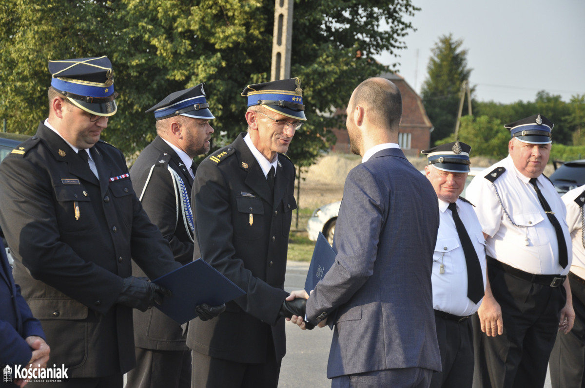 Samochód dla OSP w Gorzycach [ZDJĘCIA]