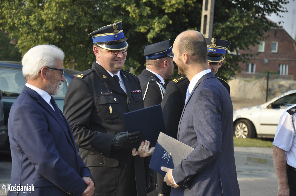Samochód dla OSP w Gorzycach [ZDJĘCIA]