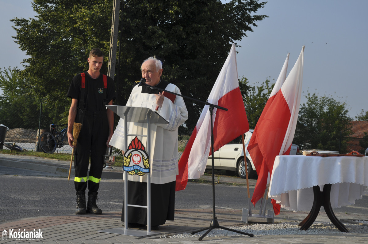 Samochód dla OSP w Gorzycach [ZDJĘCIA]