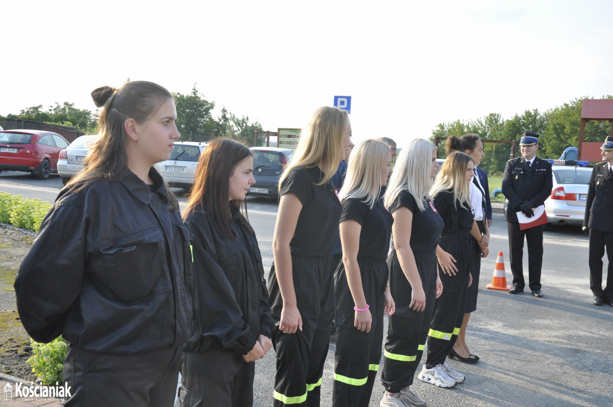 Samochód dla OSP w Gorzycach [ZDJĘCIA]