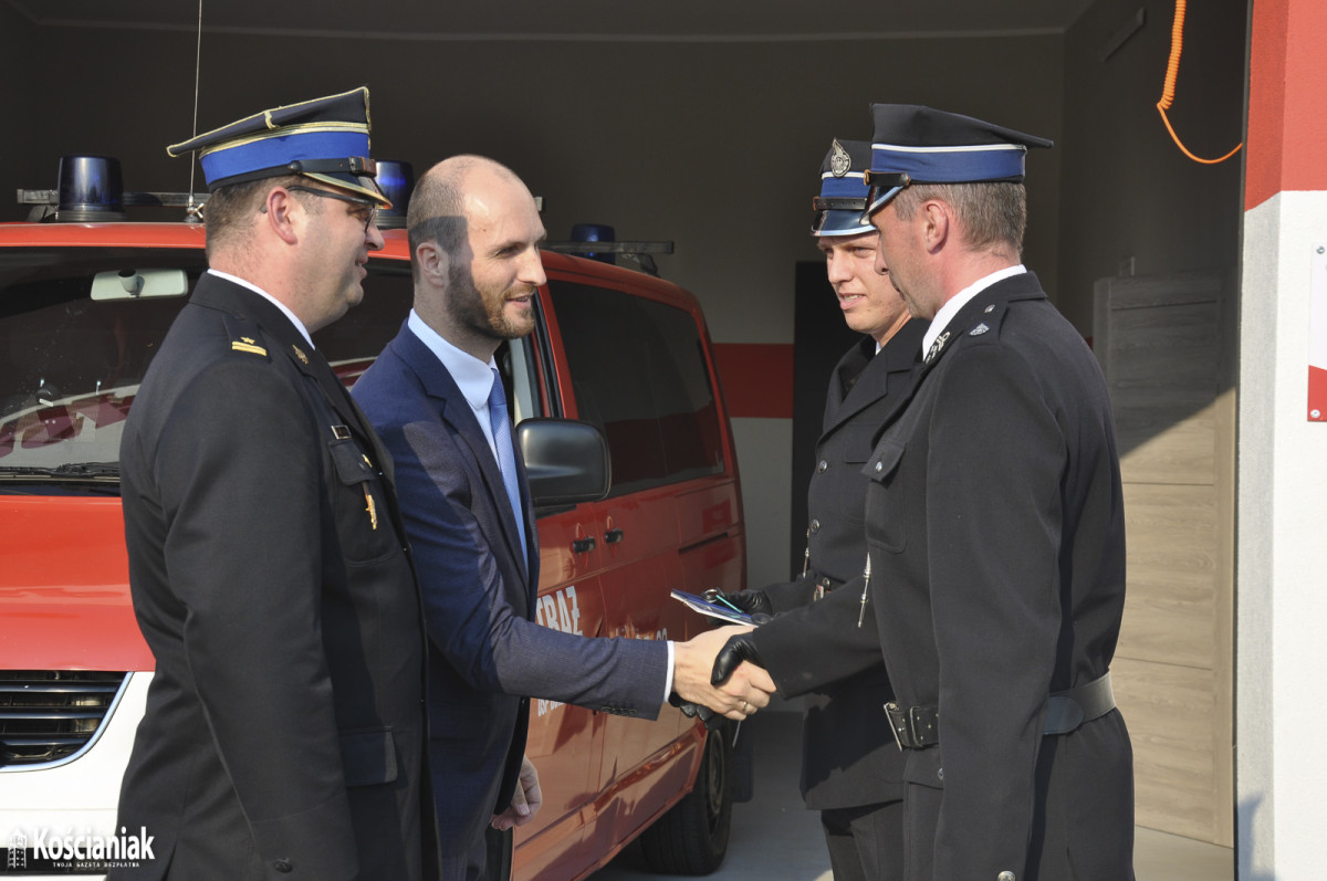 Samochód dla OSP w Gorzycach [ZDJĘCIA]