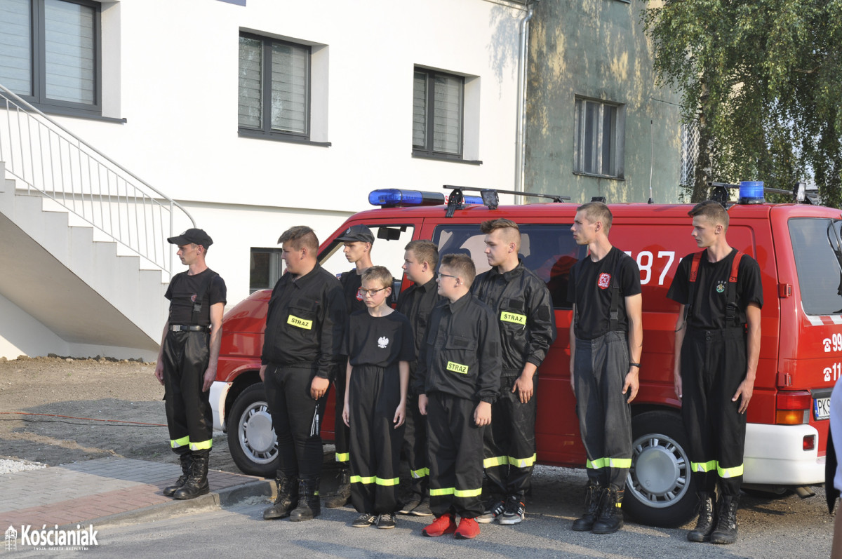 Samochód dla OSP w Gorzycach [ZDJĘCIA]