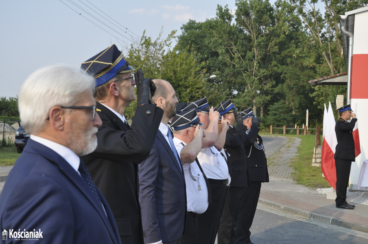 Samochód dla OSP w Gorzycach [ZDJĘCIA]